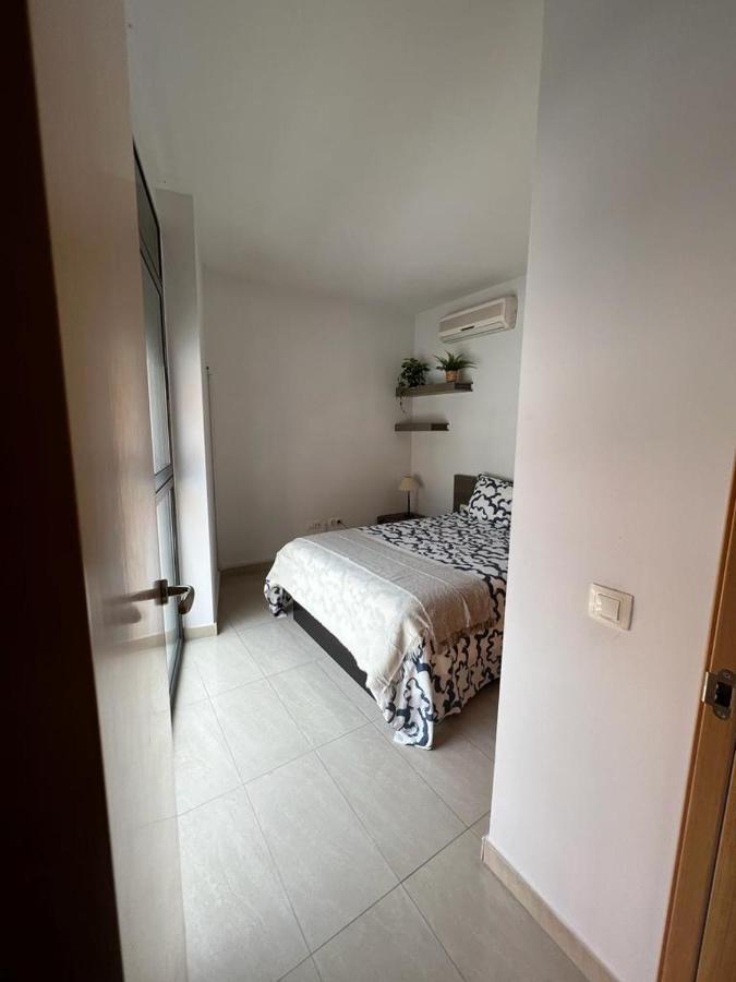 Apartamento Loft Sant Jordi By Lofties Terrassa Exterior foto