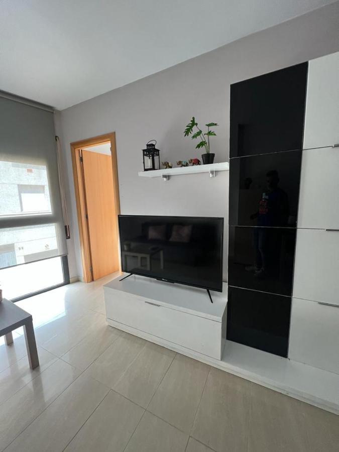 Apartamento Loft Sant Jordi By Lofties Terrassa Exterior foto